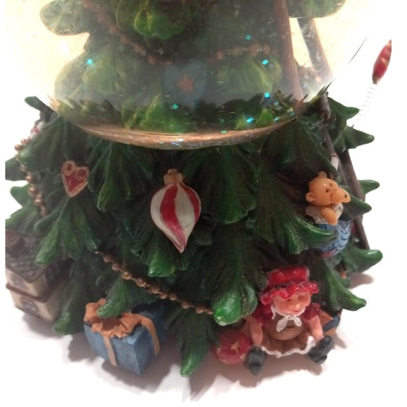 Snow Globe Santa On Ladder Musical Jingle Bells Presents - Picture 10 of 12